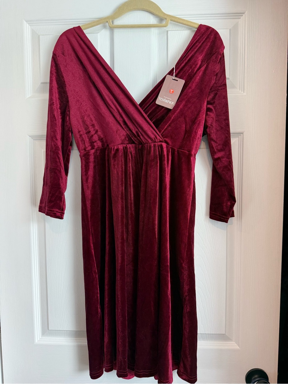 Women’s Velvet Wrap Midi Dress in Burgundy